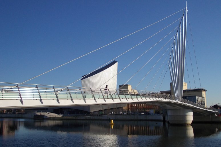 lusas_9197_2_media_city_runner_775