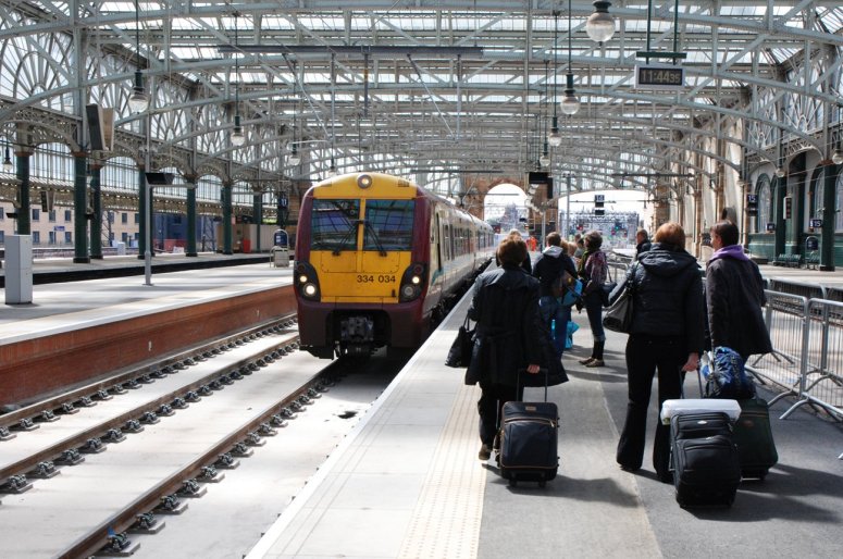 lusas_9201_2_gcs_platforms_12_and_13_775