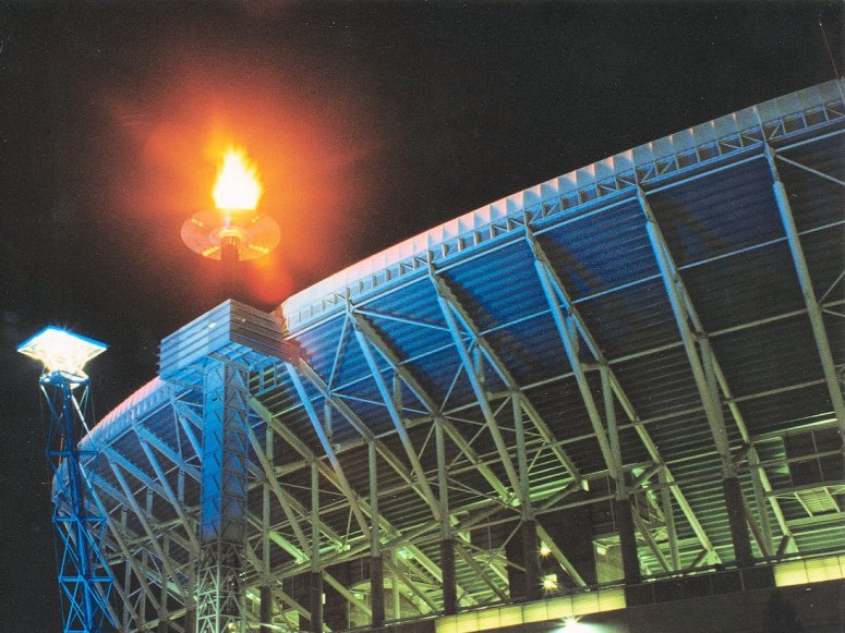 lusas_9293_1_cauldron_stadium_775